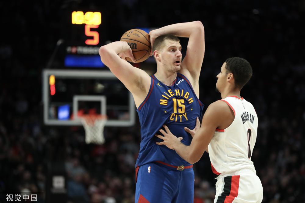 足球的持續 足球的持續