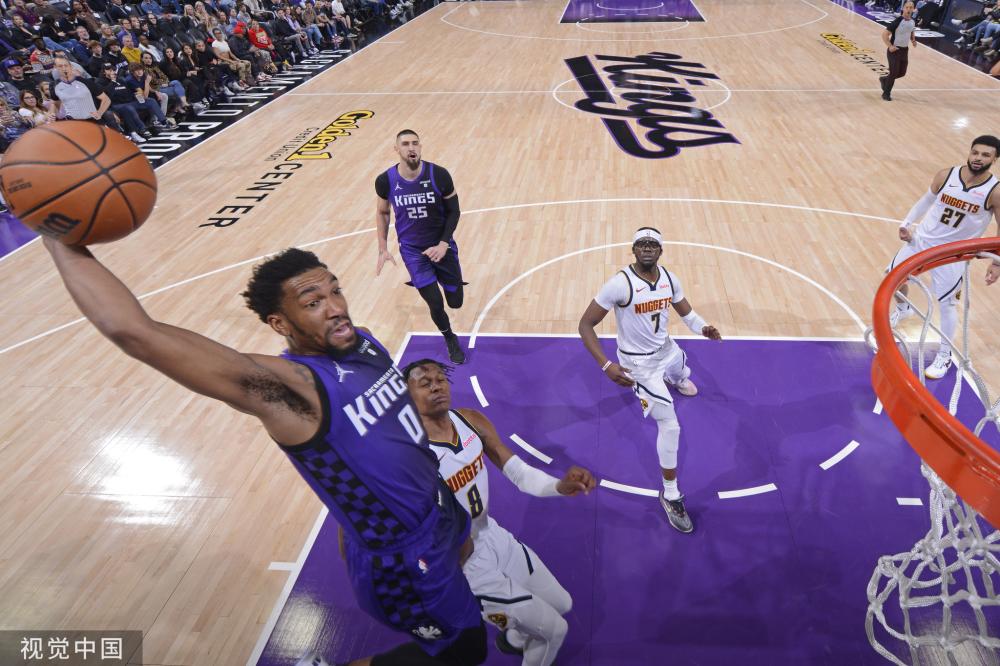 代锋线的顶 代锋线的顶